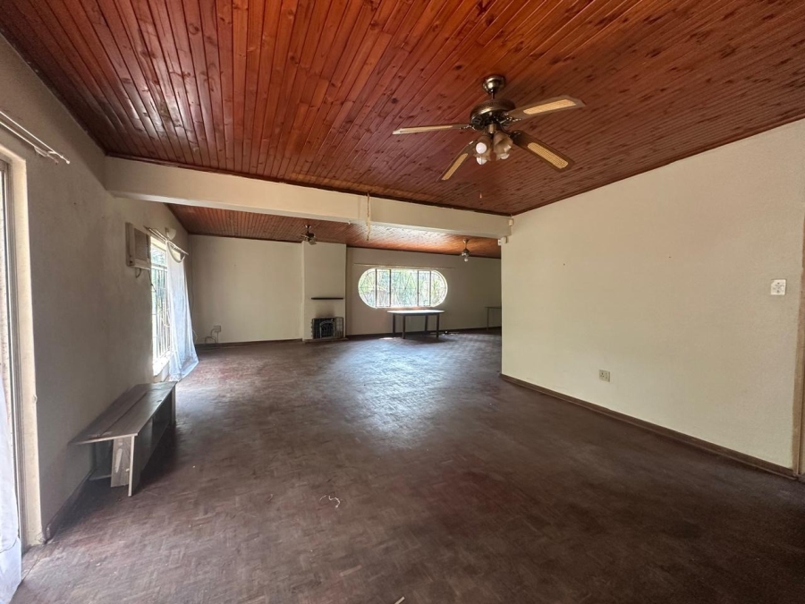 3 Bedroom Property for Sale in De Kroon A H North West